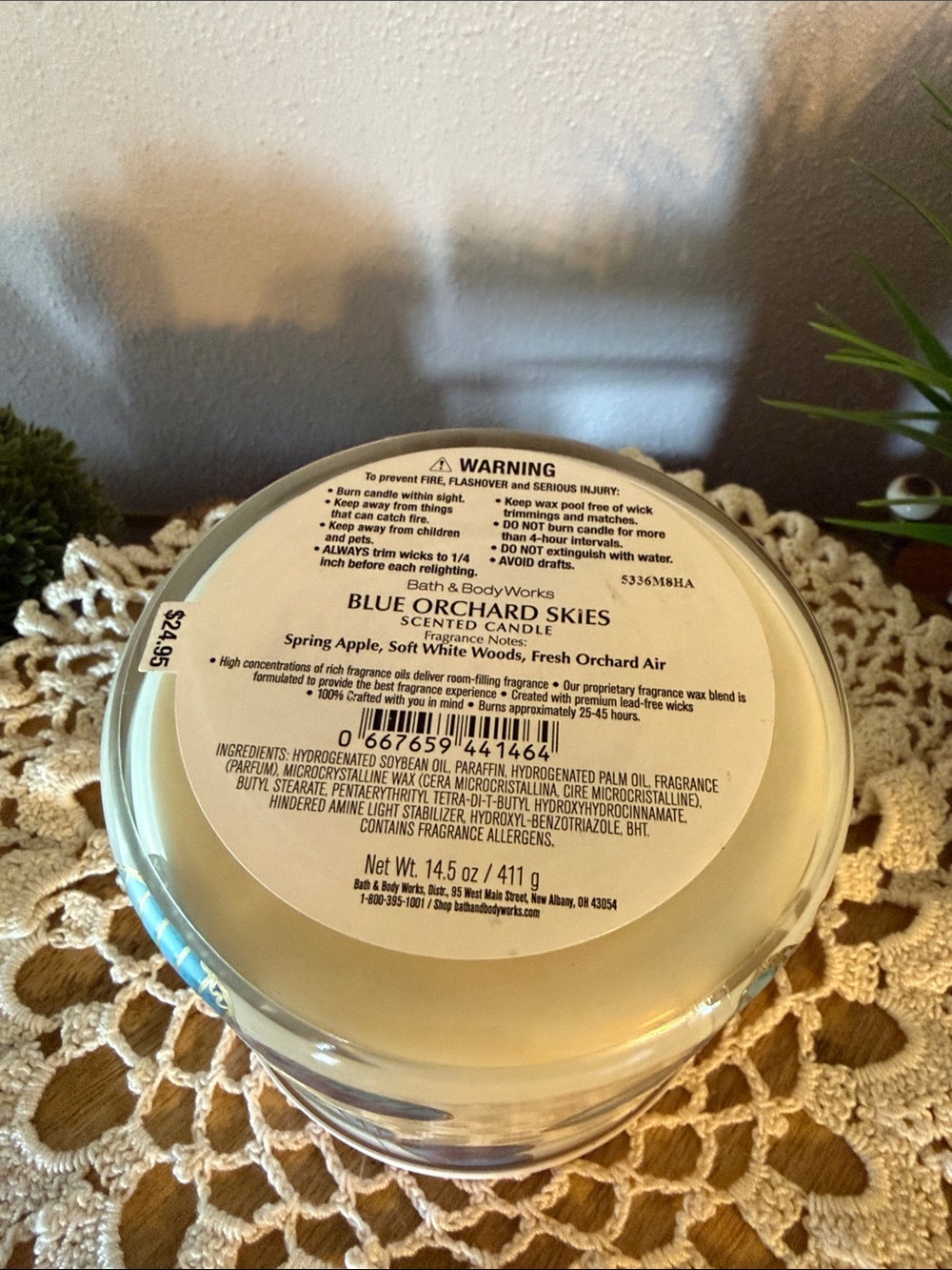 Bath & Body Works Blue Butterfly Jar Candle - Blue and White - Picture 4 of 4